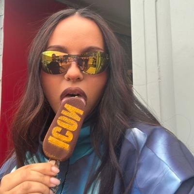 RewrittenDrafts's profile picture. I don't even know, myself