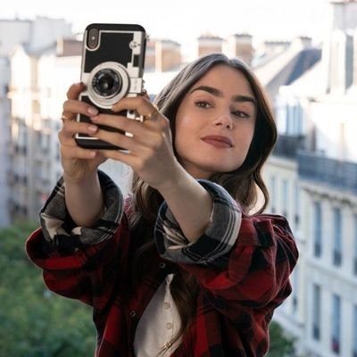 Mendes Army🇨🇦
Jornalista📰
Potterhead⚡
Patricinha🛍
Swiftie🧣
Beatles Maníaca🇬🇧
Blogueira 💻
Escritora📖
Geek🤓
Escorpiana♏
BookStan📚
Romântica🌹