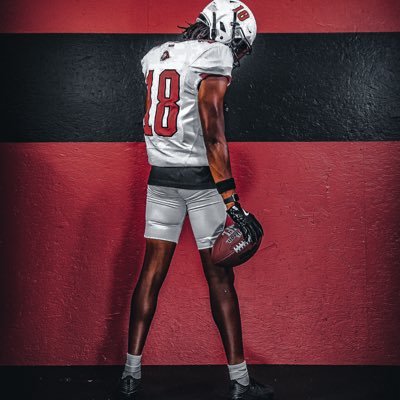 | 6’3 | 182lbs | ‘27 | Bear, DE | WR for Red Lion Christian Academy @RedLion_FB | 4.17 GPA | Head Coach : @RedLion_CoachKA | Cell: 443-566-3333