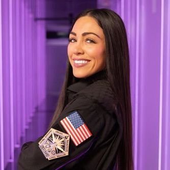 Spacex🚀 Astronaut✨,Author,Mum,💫LUNA MUNA:SPACEX CAFÉ available Now⤵️🍦