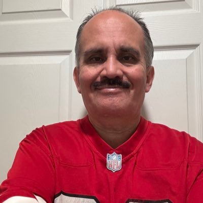 Proud father, overachiever, Niners, Chivas Real Madrid,Manchester United Palermo FC,Raiders USMNST USWNST Selección Nacional de Mexico, Chivas Femenil