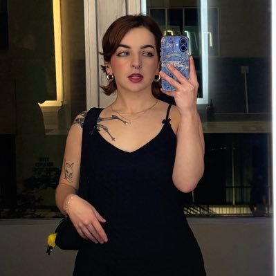 arya stark apologist // she/her // twenty-four // ♎︎☉ ♓︎☾ ♐︎ ⤉
