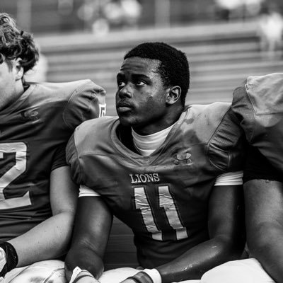 7caeso's profile picture. C/O 2026 @ Fairfax Highschool (VA)|LB/RB/FB|2.9 GPA|5'10 180 LB email: deecaeso@gmail.com| Phone #: 240-559-6381| HUDL: https://t.co/q1Lrm8XEbM