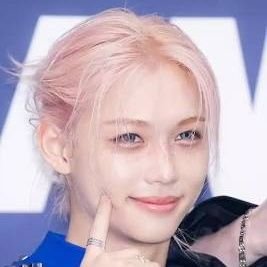 Felix. Angel. part of a band. ( *Parody account.not part of the stray kids )
