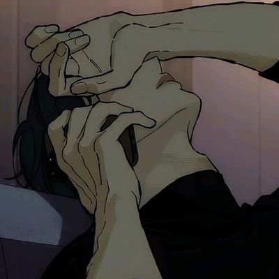 syndicateheir's profile picture. Lost in the world, with @illadiaboli