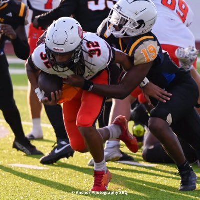 6’1| 190 | #32 @Sarasota_FB 🏈| C/O 2029 | FEAR Face Everything And Rise | Philippians 4:13 | https://t.co/w0VXS27rCD | Obaseki2190@gmail.com
