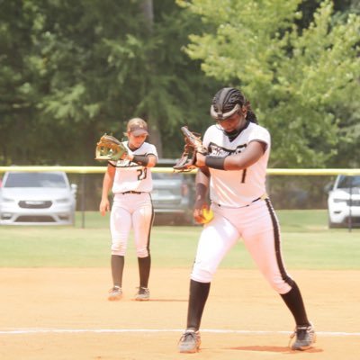 Rockmart High School Class of 2029|pitcher•utility|#7|🥎🏀🏈⚽️ + track and field