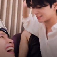 ออ. (@rungkungggggggg) 's Twitter Profile Photo ออ. (@rungkungggggggg) 's Twitter Profile Photo