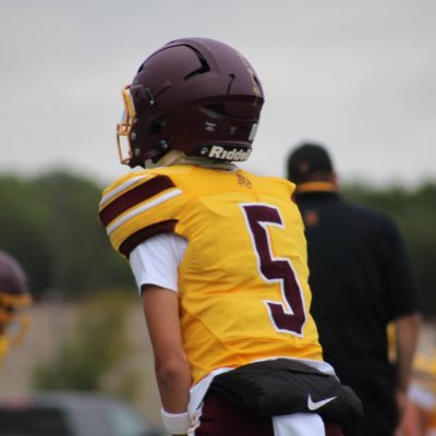 Kruze Lafountain Class of 2026 Quarterback 6ā0 148lbs 3.6gpa Cell701-472-2030