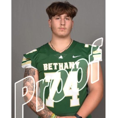 6’3 280 OL #74 @BethanyWV_FB💚🦬BWV (28) CHS (23) 🦈