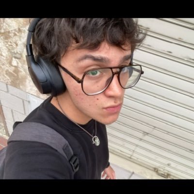 juanrt0809's profile picture. 20yrs. Building solo 🥄
