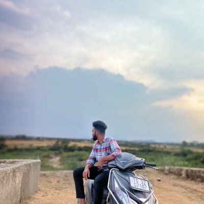 UrsAfroz's profile picture. die-hard Mahesh Babu fan, living and breathing his every move!