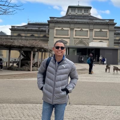 tjdulu's profile picture. Surfer. Drummer. Dreamer.