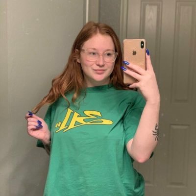 Monicarose50688's profile picture. Squirting queen 👸 🍫🍆🍆