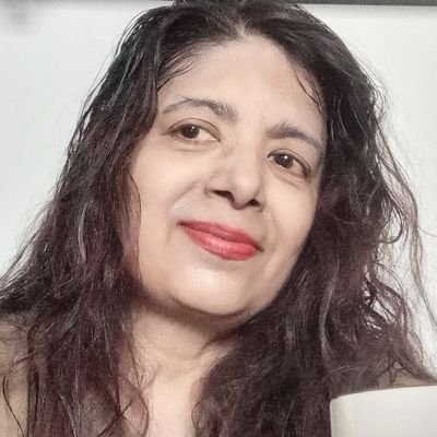 Coder,Technical Writer, Digital Creator, lifelong learner📚 . Are you a code newbie?Follow me to learn Python, HTML, CSS,JavaScript for absolute Beginners!