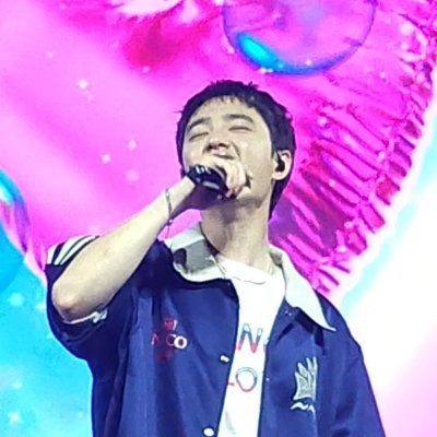 Shine brightly on your own, don't hide yourself
Will you show me yourself, comfortably?
Just as yourself, it’s okay to be okay 190701 | That's Okay -Kyungsoo