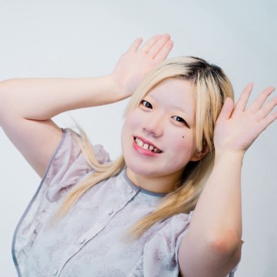 ささきなつき/19歳/尚美MU 28th/ next🐈⬛/151㌢/ オムライス‼️歌‼️グミ‼️ボドゲ‼️好‼️ミュージカル「ひめゆり」に出演するのが夢🌟/お仕事等の依頼はDMにお願い致します。