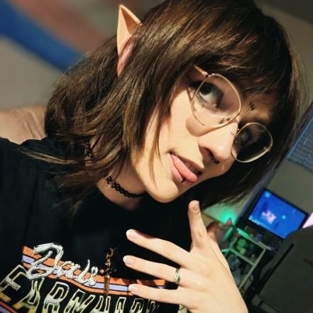 Jamie- She/Her 24-
PNW/Poly/🩷@zuhria_ven/🩶🐇
Got aspirations to make something worthwhile