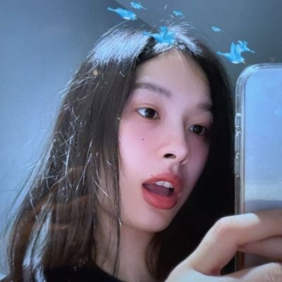 milkyhersheyyy_'s profile picture. no. 1 sleeveless pansa believer