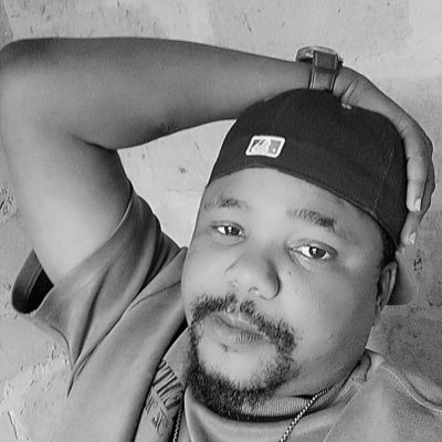 C.E.O Krestik Autos, M.D primax VENTURES, Architect (exterior and interior designer) , 🇳🇬 🇺🇸 🇪🇸 Real Madrid, 2pac's family,