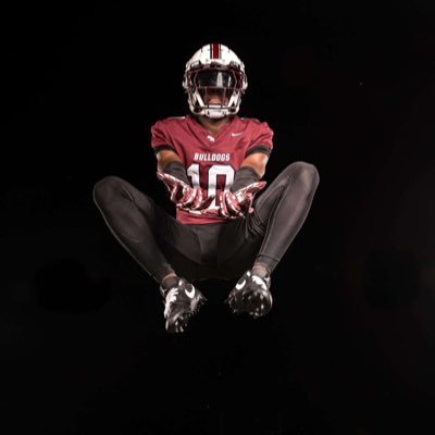 6,3 190 / c,o 2027 / wr/rb/fs new Albany football #godawgs / 662-317-8478/ 3.4gpa 🎓