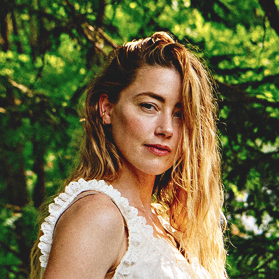 fan account; a lot of amber's pics, gifs, etc. credits to their owners. #IStandWithAmberHeard