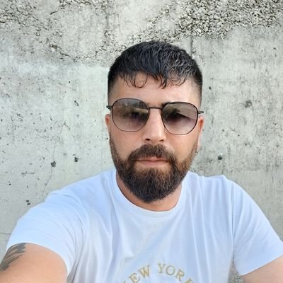 YoldaDemir23589's profile picture. 