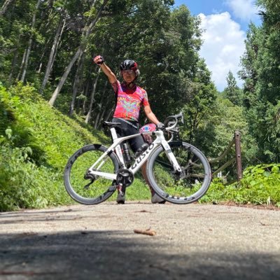 serfaiss's profile picture. 自転車・アニメ・プラモ・黒柴。グス党サイコロ人のおっさんです。 自転車メインですが自転車垢ってわけではないので、たまに違う呟きします。 ＃グスト＃ジャイアント＃サイコロジー＃柴犬＃ロードバイク＃アニメ