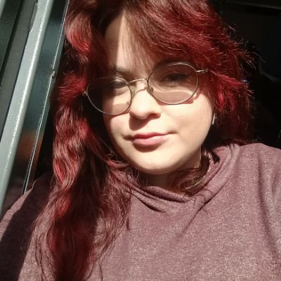 22/09/2019 👩👧 streamer na twitch✨ 🤍 @SpiderXandi