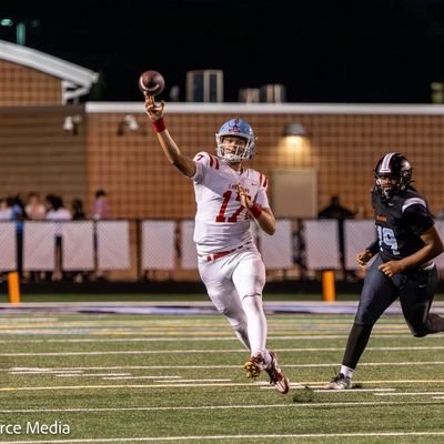 3⭐️26’ Lakeland QB - 6’4”/215lbs 3.2GPA BraydenHolbrook@outlook.com 📞(260)585-5737⚾ 🏈Trainer JC Boice 317-827-5747 HC Tom Wogoman 574-538-1405 NCAA: 241146326