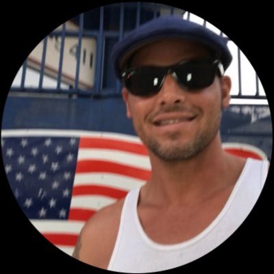 Actor and a lover of all things good! I play a doctor on TV. Alex Karev on ABC's Grey's Anatomy
