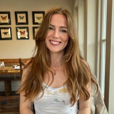 Content and Editorial Lead at @cryptoland_pr. Former @CNN producer.