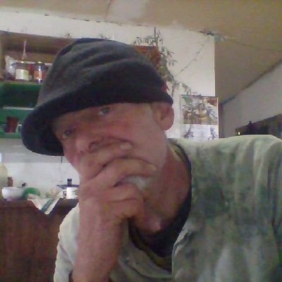 JohnSmi06888284's profile picture. Echo engager.