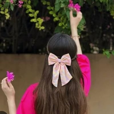 Ishika7602802's profile picture. rohit sharma fan 
 avisha fan