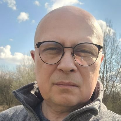 SliwinskiArtur's profile picture. @SliwinskiArtur