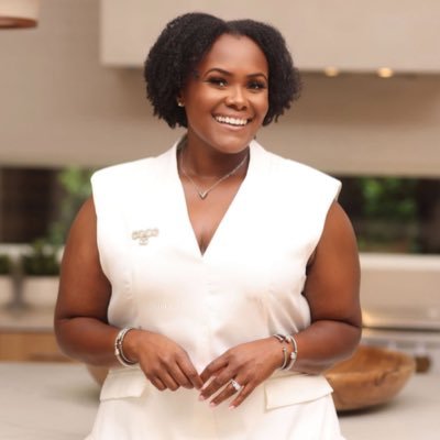 IG @courtneyokanlomo▫️Wife & Mom of 3▫️DFW & HTX Top Producing TX Broker, CLHMS 🏡 ▫️Broker/Owner Collective Realty Co. 🗝 ▫️Owner @cypresssweets 🍭 #TXRealtor