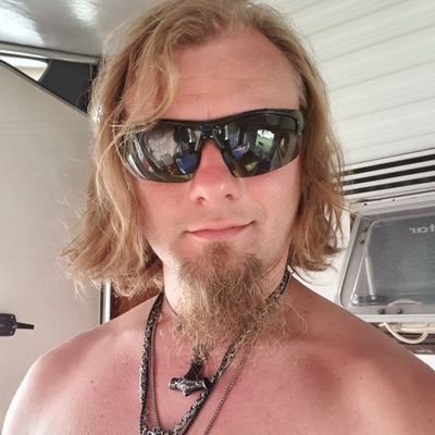 stivi2709's profile picture. 