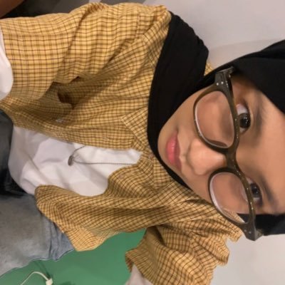 brwatz's profile picture. seize the day