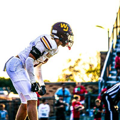 Defensive Back|Walsh Jesuit 2026| 6’2-190|Email: 226154@walshjesuit.org| (PHONE: 216-399-3081)| (9’5 broad jump) 40⏰:4.6