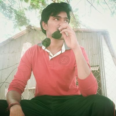 Follower of @YSJagan, SSMB, Telugu movies ❤️, Mahi#7, Cricket, Travelling, Engineer building the world 💪🌍