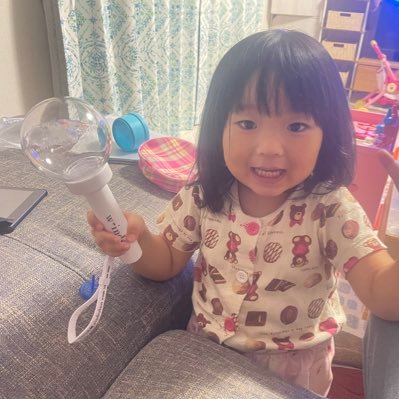 ギリ30代介護福祉士‼️ 3歳の娘がいます!w-inds.大好き0314🩷デビューからのファンだけどちょっと離れた時期があり出戻りです!0314Zepp名古屋参戦しました😘 0823福岡 に参戦神席でした🤩無言フォロー、絡み感激です😁❤️よかったら仲良くして下さい╰(*´︶`*)╯♡