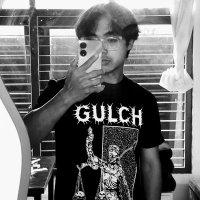 R (@dilahapapi) 's Twitter Profile