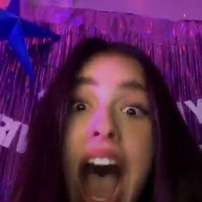 pop culture enthusiast❤️🔥| #1 folklore stan| wild and fluorescent💙| lie to girls stan💋| GUTSY🎸| good riddance girlie🩶| just another girl on the subway💗