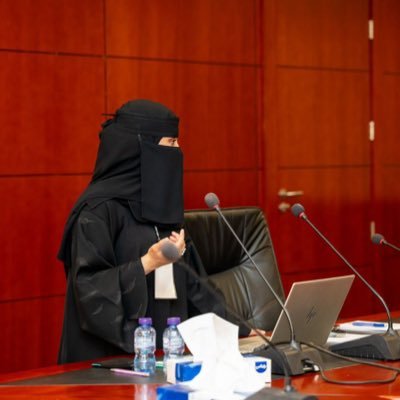 أستاذة جامعية 🎓 | بورد سعودي وأمريكي 💊 | مرشدة مهنية أساعد الطلاب والخريجين والموظفين يبنون مسار وظيفي واضح ويستعدون للفرص بثقة ✨ | ملفات مجانية ⤵️