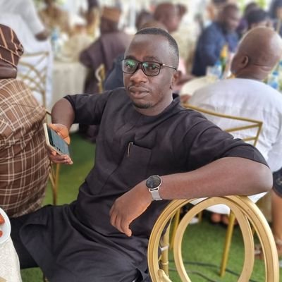 Father, husband,lover of God,politics, and good food. Forme Arsenal fan and Kwam1 addict