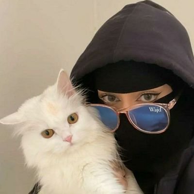 Pretty but unpredictable.
مو كل الناس تفهم غموضي🙈
قناتي تليجرام 👈
https://t.co/9BOI97XbTI