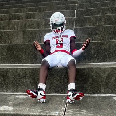 Cyncere Moore 5’9 159 3.6 GPA (FS/RB) CO 27 📲 202-390-0259/ Email Cynceremoore0@gamil.com https://t.co/vgRcsdyNe1