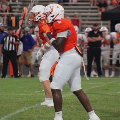 Football🏈 MLB/RB. valley highschool. 5’10 195. class of 2027🎓 Email:nikelen.linson27@gmail.com number:334-543-6611. GPA:3.5. ncaa id:2504563905. @valleyramsfb