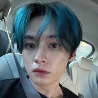 sofia ! 𖤐 saw skz (@sofiiasaurus) 's Twitter Profile