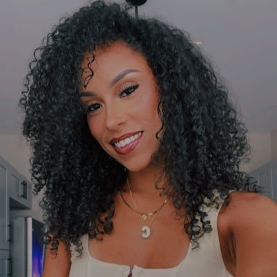 ♍︎ | instagram: chelssss || all social media is in my bio.